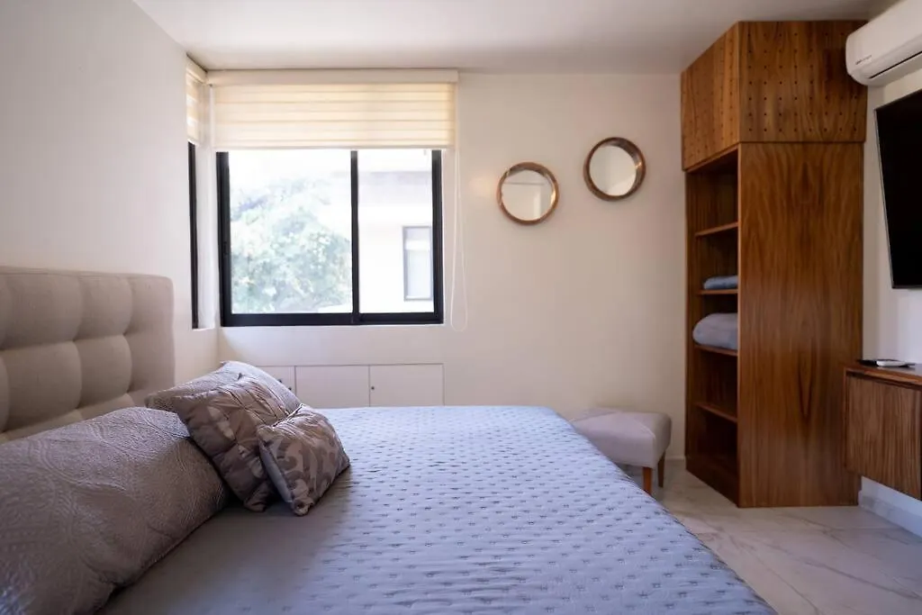 Best Location Americana @Serra Guadalajara Apartment